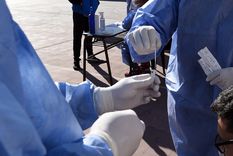 La Organización Mundial de la Salud (OMS) reportó que, entre el 20 de noviembre y el 17 de diciembre de 2023 , hubo un incremento de 850 mil nuevos casos de Covid notificados Foto: ALF PONCE MERCADO / MDZ