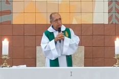 El sacerdote brasileño que no haya vacuna para los que no van a misa durante la pandemia