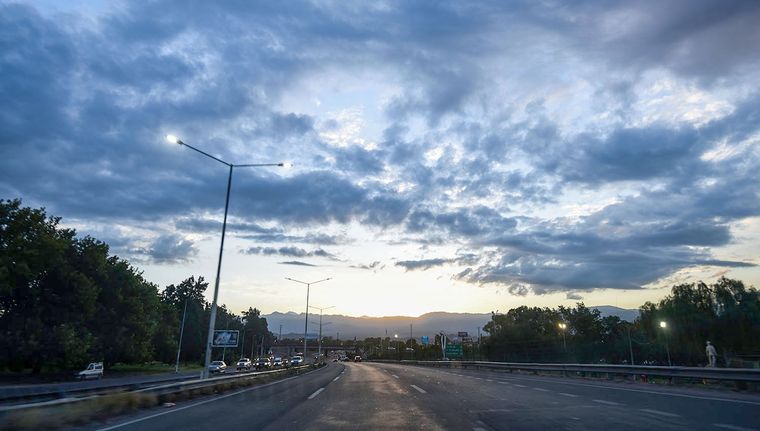 La mínima será de 6 °C, registrada durante la madrugada; se espera una jornada sin alertas meteorológicas.