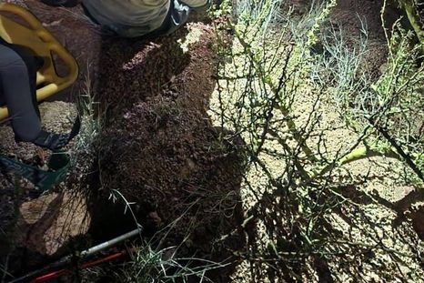 El hombre sufrio una caida en el Cerro Feliz Cumpleaños en Cacheuta y tuvo que ser rescatado. El hombre sufrio una caida en el Cerro Feliz Cumpleaños en Cacheuta y tuvo que ser rescatado.