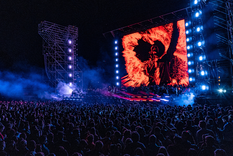 El productor alemán Monolink se presentó el 5 de abril en el Autódromo de Buenos Aires con un show en vivo. Foto: Analía Melnik