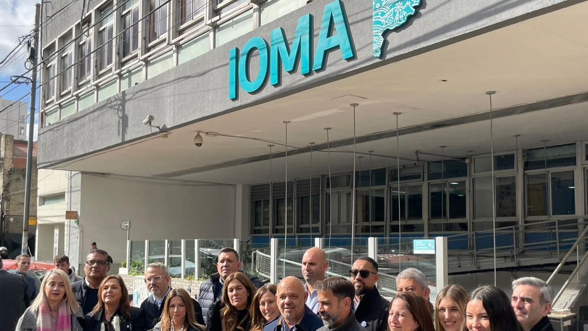 La Libertad Avanza reclamó información sobre la crisis de IOMA y apuntó contra Axel Kicillof