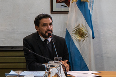 un intendente peronista quiso medir el humor social subiendo al ring a milei y la respuesta de la gente lo dejo nocaut