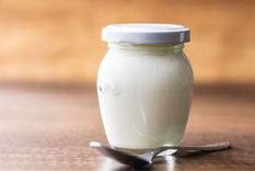 El yogur, uno de los alimentos más elegidos por los argentinos para mejorar su bienestar.