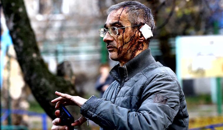 Los civiles de Ucrania y de Rusia soportan el peso de la guerra. Foto Efe