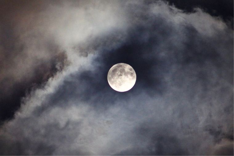 La Luna está en Acuario y así puede afectarte.