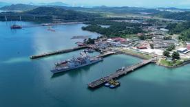 Gobierno de Puerto Rico pide tranquilidad por alerta de tsunami tras sismo en Venezuela. Gobierno de Puerto Rico pide tranquilidad por alerta de tsunami tras sismo en Venezuela.