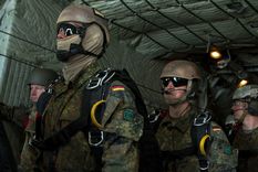 contraespionaje aleman detecto mas de 250 extremistas en el ejercito