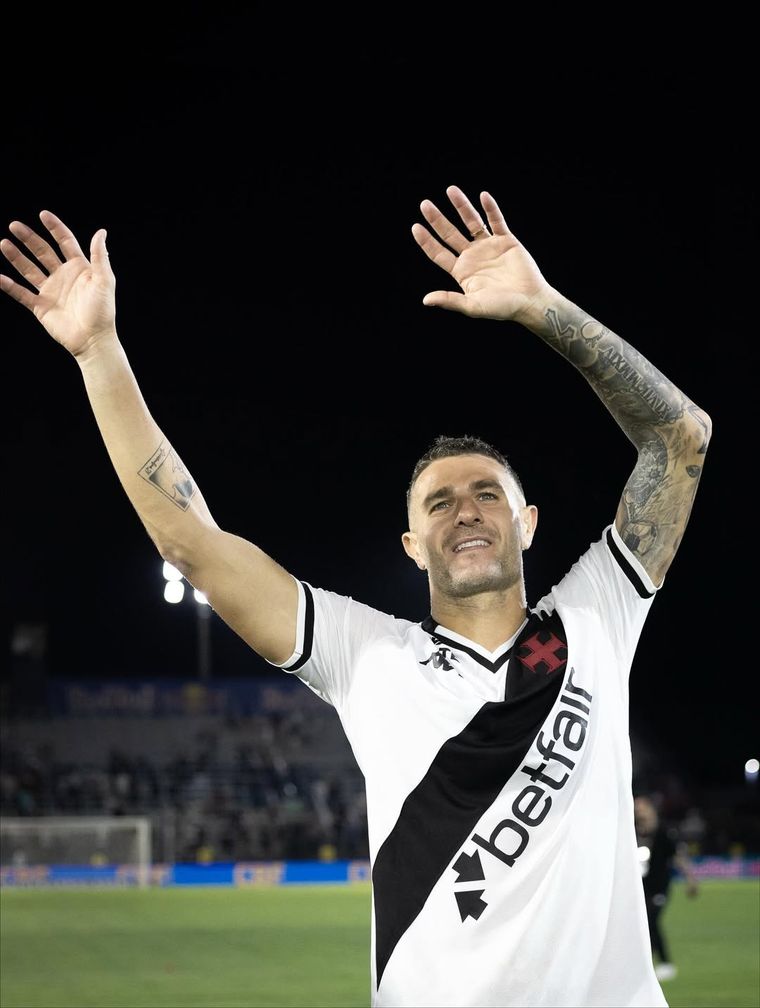 Pablo Vegetti fue el goleador del año en el fútbol brasileño. Pablo Vegetti fue el goleador del año en el fútbol brasileño.