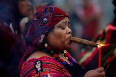 Guatemaltecos celebran San Judas Tadeo Foto: EFE