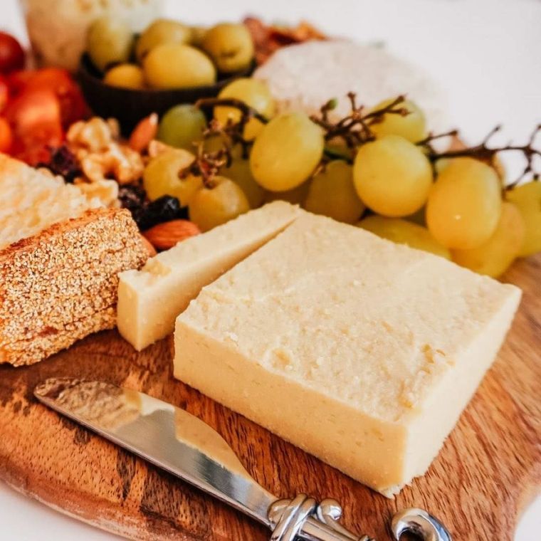 Prepara tu propio queso vegano de garbanzo. Foto: Archivo