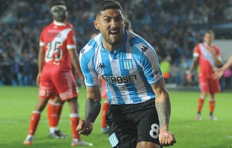Racing vs Argentinos La Academia ganó con un gol de Lanzillota en contra.