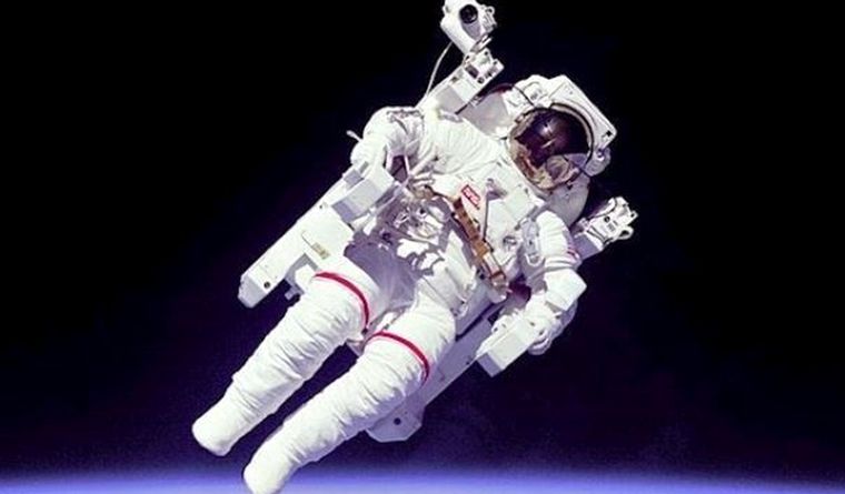 El astronauta Bruce McCandless paseó hace 41 años. Foto: Dpa.