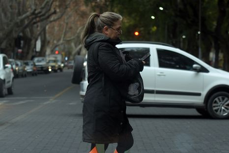 Después del Zonda, se anticipa un viernes frío. Después del Zonda, se anticipa un viernes frío.