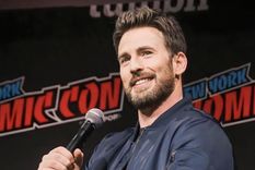 Chris Evans cautivó a todos con su sonrisa y su amor por Alba Baptista. Foto: Chris Evans  / Instagram
