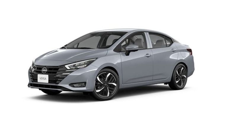 Nissan Versa SR