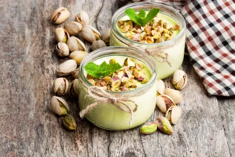 El Día Mundial del Pistacho es una efeméride que funciona como una excusa para mirar este fruto más allá de la mesa, sino como negocio y actividad productiva. El Día Mundial del Pistacho es una efeméride que funciona como una excusa para mirar este fruto más allá de la mesa, sino como negocio y actividad productiva.