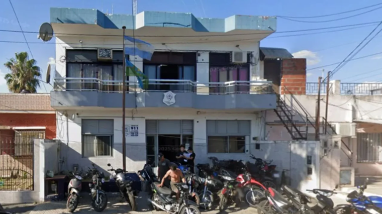 Los cinco presos se fugaron de la Comisaría 5ta de Isidro Casanova.