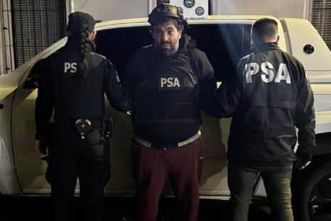 Las conversaciones de WhatsApp que salieron a la luz en la causa del fentanilo contaminado muestran el detrás de escena en los laboratorios Ramallo SA y HLB Pharma Group SA. Las conversaciones de WhatsApp que salieron a la luz en la causa del fentanilo contaminado muestran el detrás de escena en los laboratorios Ramallo SA y HLB Pharma Group SA.