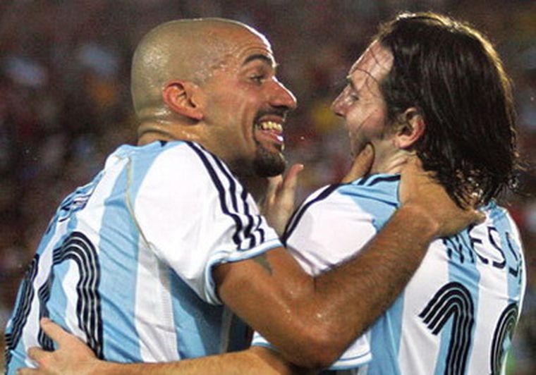 La Bruja, acá con la celeste y blanca. Foto: web