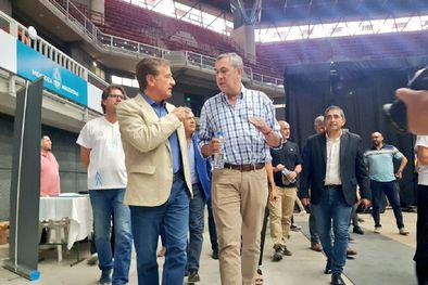 MDZol | Suarez y Vaquié apuran el proceso para aprobar el nuevo Potasio Río Colorado, que estará a cargo de Minera Aguilar. Foto: Prensa Ministerio de Economía