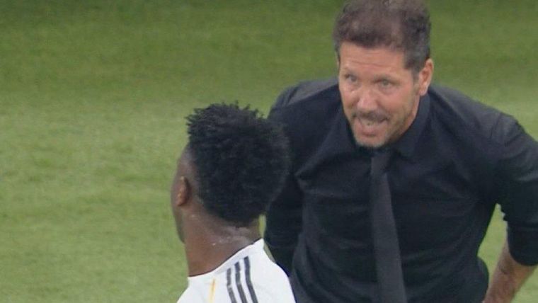 El Cholo Simeone, lapidario contra Vinicius en la Supercopa de España.