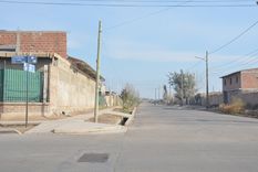 El Algarrobal Una calle de la localidad lasherina. Foto: Municipio de Las Heras.