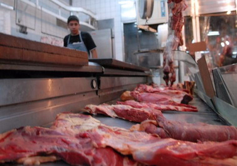 Según algunos empresarios, el precio de la carne bajó alrededor de un 30 por ciento. Foto: MDZ
