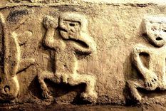 Mural con figuras que pertenecieron a la sociedad Caral, la civilización más antigua de Latinoamérica. Foto: DPA