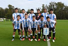 El equipo que presentó Diego Placente en el último amistoso el 20 de mayo pasado ante Qatar en el predio de Ezeiza. Fue triunfo albiceleste por 1-0. Foto: Prensa AFA