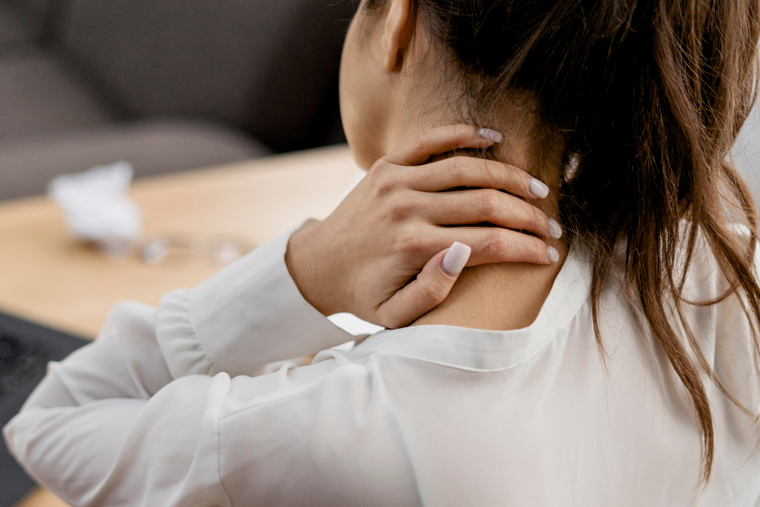 Alivia la cervical con esta rutina de pocos ejercicios. Alivia la cervical con esta rutina de pocos ejercicios. 