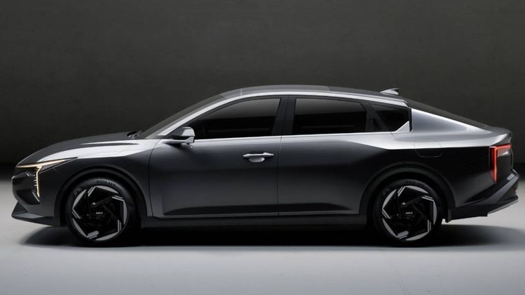 El nuevo Kia K4 llega con dos opciones de motorización y elevado estándar de seguridad.