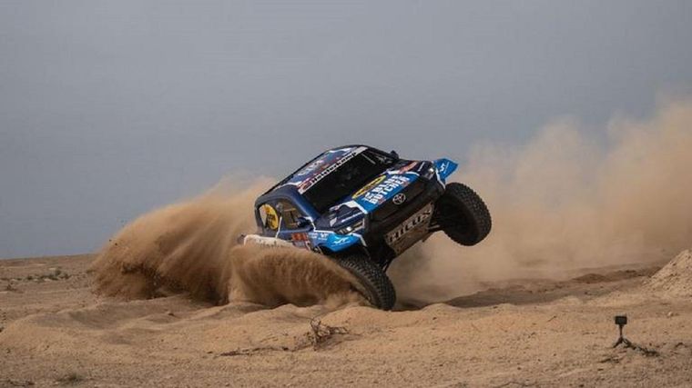 Erik Van Loon volcó, quedó inconsciente pero se recupera.