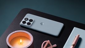 La familia de teléfonos Edge de Motorola se prepara para un nuevo salto tecnológico con tres versiones inéditas. La familia de teléfonos Edge de Motorola se prepara para un nuevo salto tecnológico con tres versiones inéditas.