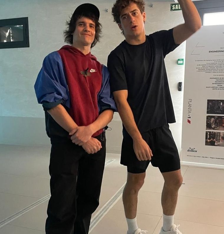 Franco Colapinto publicó una serie de fotos personales en la antesala del estreno de la Fórmula 1 2026.