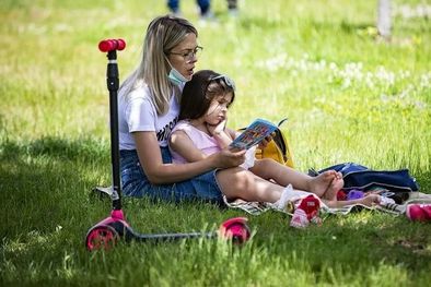 MDZol | Las teorías sobre el inicio de la alfabetización en los niños varían según las distintas ideas que hay sobre la educación. Foto: GETTY IMAGES