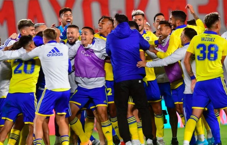 Boca jugó por primera vez en su historia un superclásico oficial con una camiseta alternativa. Y ganó 1-0 con la amarilla.