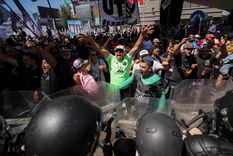 Unidad Piquetera realizará esta tarde una marcha de antorchas y buscará acampar en Plaza de Mayo. Foto: Noticias Argentinas