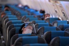 tenia covid, viajo en aerolineas y todos los pasajeros estan aislados