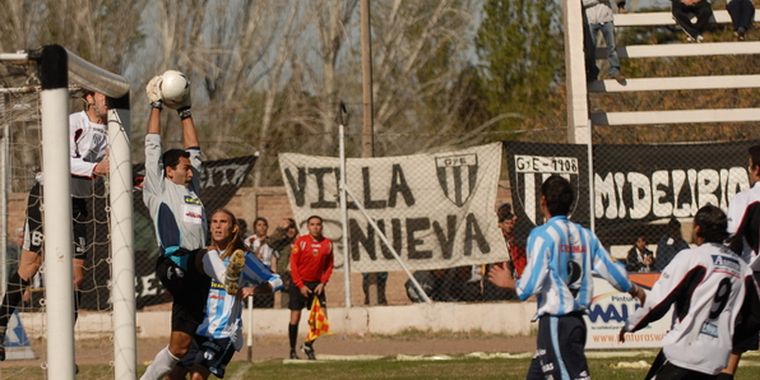 Gimnasia ganaba y lo término perdiendo. Foto: Marcelo Ruiz / MDZ