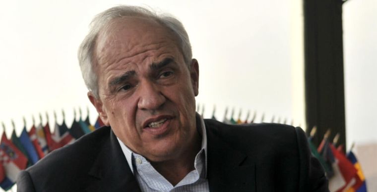 Ernesto Samper, expresidente de Colombia, visitó a Cristina Fernández de Kirchner. Ernesto Samper, expresidente de Colombia, visitó a Cristina Fernández de Kirchner.