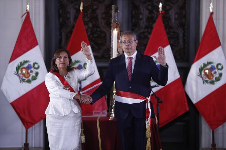 Bonuarte le tomó juramento a todos sus ministros. Foto: EFE