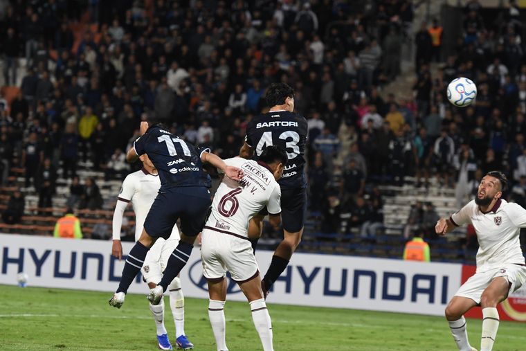 Lepra vs Bolivar Copa Libertadores  (4)
