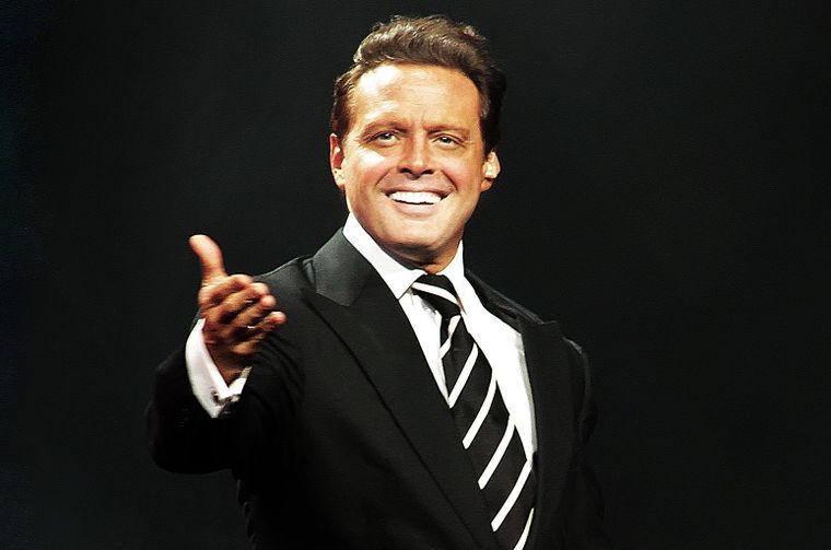 Luis Miguel quiere arrancar el 2023 a lo grande y se está preparando.