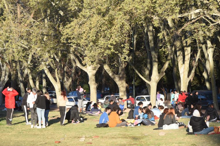 Recitales, festivales, farándulas, deportes y propuestas recreativas forman parte de la agenda que prepararon los municipios mendocinos para celebrar el Día del Estudiante.