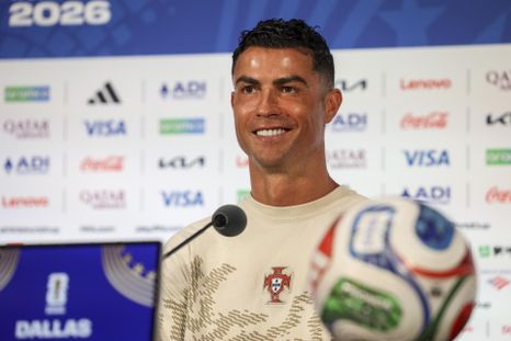 Cristiano Ronaldo brindó una distendida conferencia de prensa antes del duelo entre España y Portugal por los cuartos de final.&nbsp;