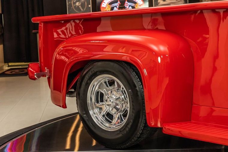 Ford F-100