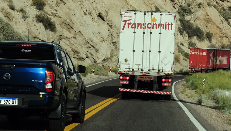 Mover un camión de cargas en abril fue un 6,7% más caro. Foto: ALF PONCE MERCADO / MDZ