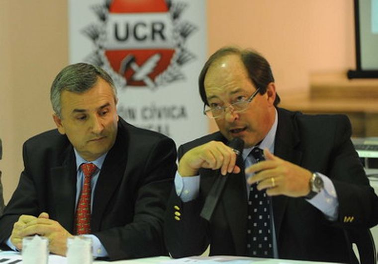 Morales y Sanz, una dupla anti-Cobos. Foto: Télam