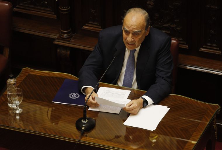 El jefe de Gabinete, Guillermo Francos, en su último informe.